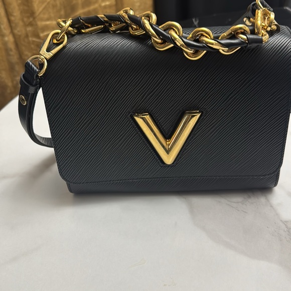 Louis Vuitton Twist MM black& gold hand bag. - Picture 3 of 7